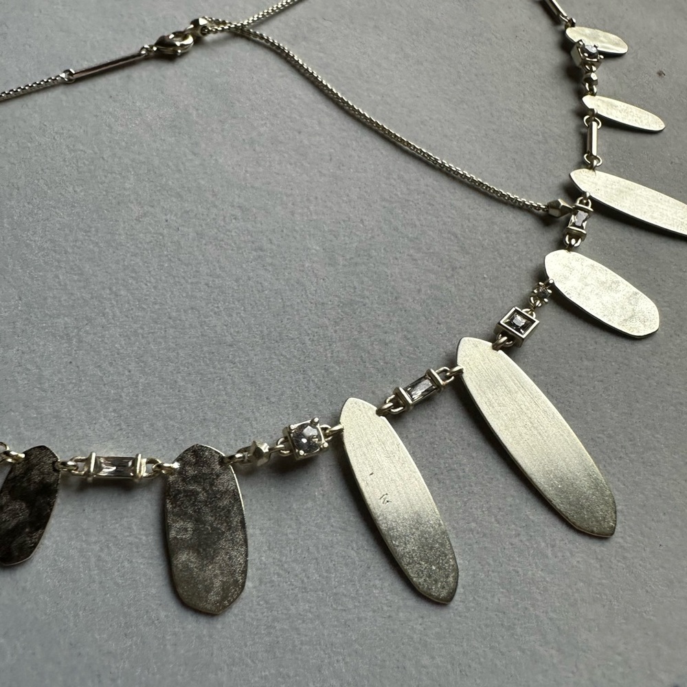 Kendra Scott Gold Statement Necklace - image 3